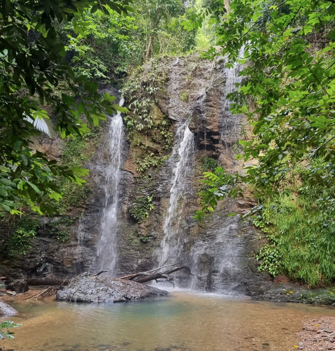 Khlong Chak Waterfall in koh lanta - perfect for hike for a couple